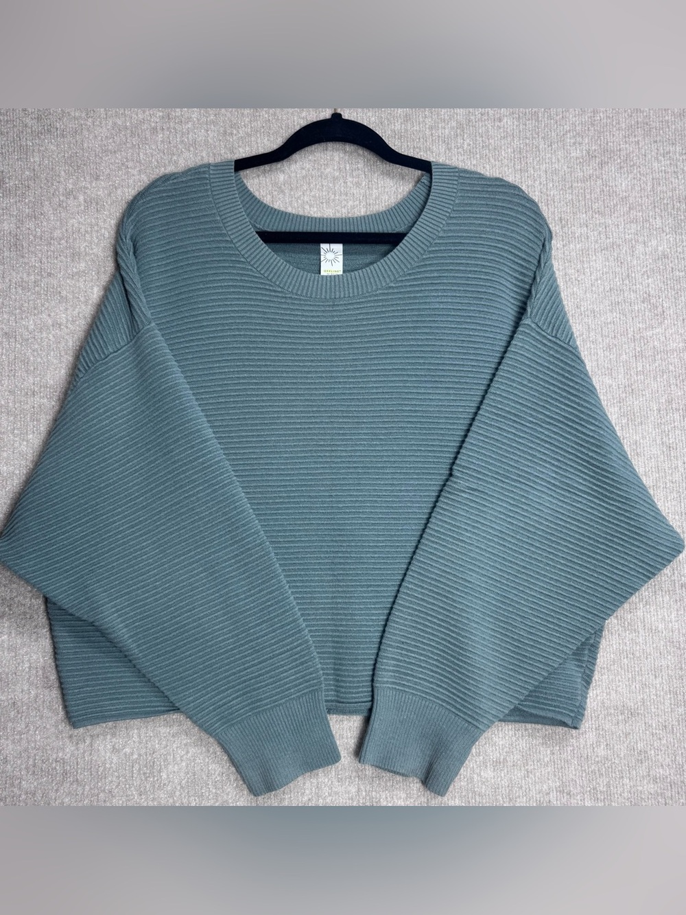 OFFLINE by Aerie Ribbed Oversized Cropped Boxy Sweater with Thumbholes Size Med